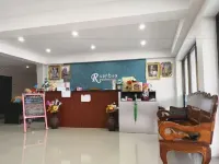 Ruen Bua Resident