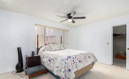 3-bedroom house in superb Glendale with AC, WiFi. Enjoy your stay Hotel a Glendale