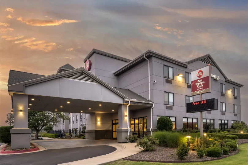 Best Western Plus Castlerock Inn  Suites