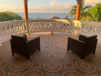 Exquisite Eight Bedrooms Villa Situated in Boscobel, St. Mary, Jamaica. Hotels in RioNuoya