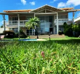 Beach House (Eliasbeachhouse)Near Beach Park Hotels near Beach Park