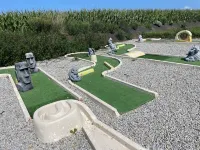 House with Interior Swimming Pool with Sea View, Mini Golf Course Hotels in Plouarzel