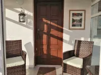 Spacious shore-side bungalow in an exclusive and historic location - 2-Star