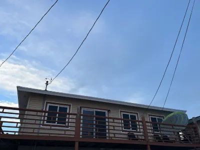 Beach front vacation rental - perfect for families! Hoteles en 