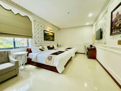 New Palace Hotel Hôtels à proximité de : đền thờ trấn quốc công bùi tá hán