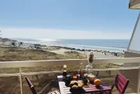 Sea view apartment at the foot of Merlimont beach
