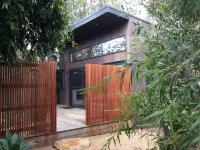 The Twisted Mermaid @ Smiths Hotels in Smiths Beach