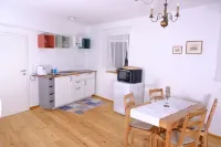 Quiet location directly in the vineyards with far-reaching views