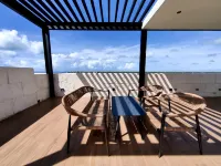 Brand New Build - Location, Location, Pool Roof Top.