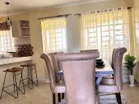 Exquisite fully furnished 2 bedroom 2 bath penthouse 5mins from city center Hotels in Kitale