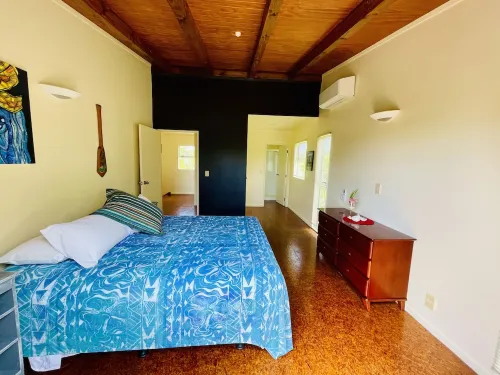 Koka Villa @ Muri Beach -Pool, Kayaks,  Location, Steps to Beach & Best Value!