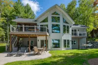 Up North- Brand New- Lake Front House- 4 bedrooms, 3 baths