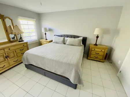 Crystal Cove At Sapphire Beach Отели рядом с достопримечательностью «Terminal 1 of Cyril E. King Airport»