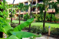 Clean, Immaculate Beachfront 2nd Floor Condo #17 at Nautibeach