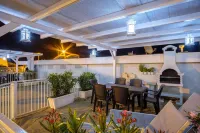 Itaca apartment directly on the beach of San Mauro Mare