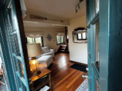 Cozy quiet & relaxing hide-a-way in the heart of Sausalito's ‘Hurricane Gulch Hotels in Sausalito