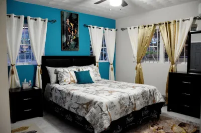 Beautifully Spacious 1BDR/ FREE PARKING