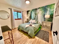 Oak Treehouse Retreat