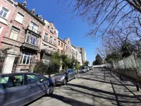 Superb character duplex in the European district Hotels in Ixelles