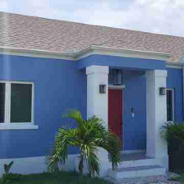 Cozy place with 24Hrs Security. 10 Minutes from the airport and 5 min from beach Hotel Exterior