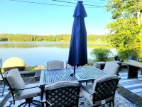 Spacious Pet Friendly Waterfront w/ Hot Tub & Yogo Studio-Sleeps 10! Hotels in Franklin County