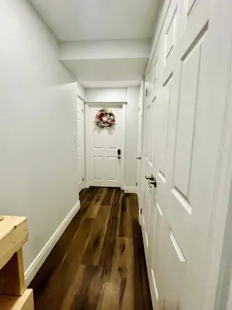 Comfort Quarters In Guelph! Your Cozy Home Away From Home. Отели рядом с достопримечательностью «Юниверсити оф Гвелф Арборетум»