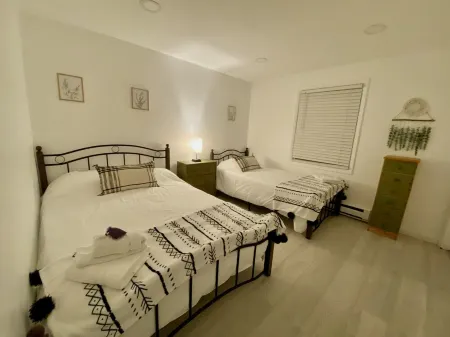 Creek house with expansive mountain views