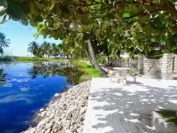 Beach house / 12 people