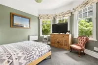 Stay near the City - Wellington Brooklyn Villa Hotels in 