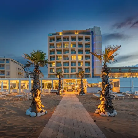 Excelsior Hotel, Spa & Lido