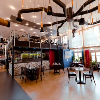 Restaurant Und Pension Alberthafen Hotels near Ostragehege