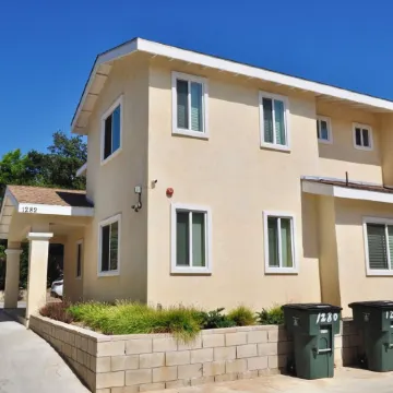 Cozy spacious house near RoseBowl, DTLA, and more