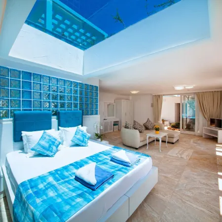 Asfiya Sea View Hotel