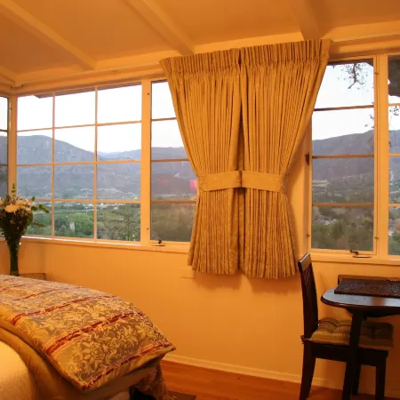 Ojai Retreat & Inn