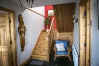 Stay in Luxury and Unlock Exclusive Access to a Private Castle tour!!