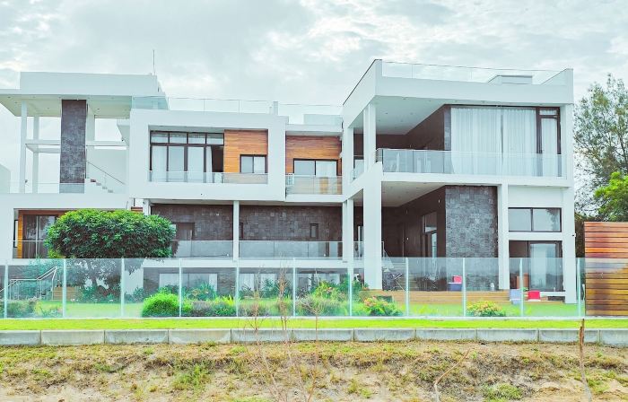 ARCRISTAL - PRESIDENTS VILLA