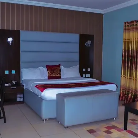 Prenox Hotel and Suites