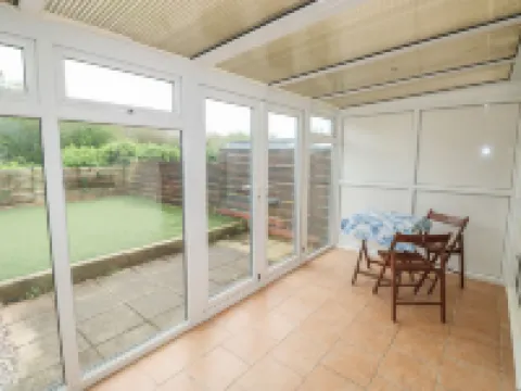 Sunny Breeze Hotels in Malborough