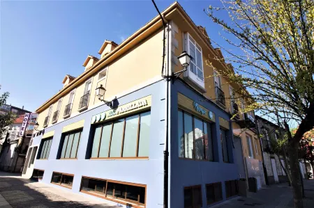 Hotel Vilagarcia Отели в г. Vilagarcia de Arousa