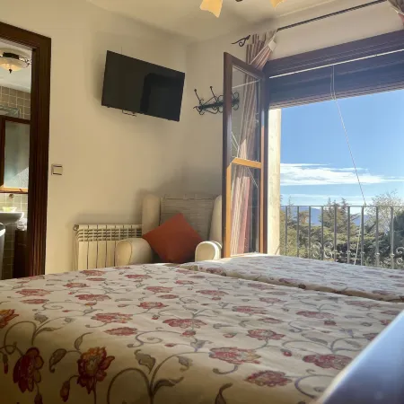 Hotel Rural Poqueira II