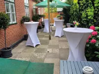 Hotel zur Linde | Hotel - Restaurant - Partyservice Hotels in Dithmarschen