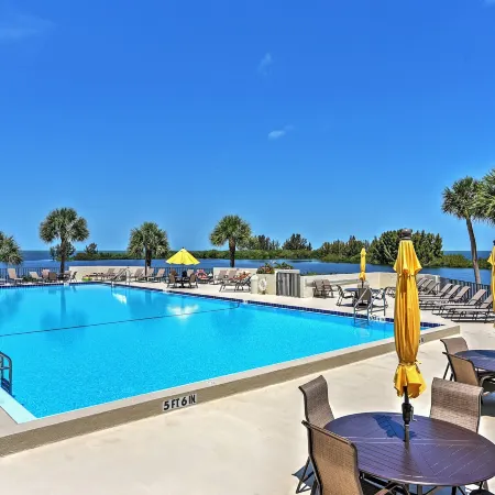 On-Site Beach Access! Waterfront Hudson Condo