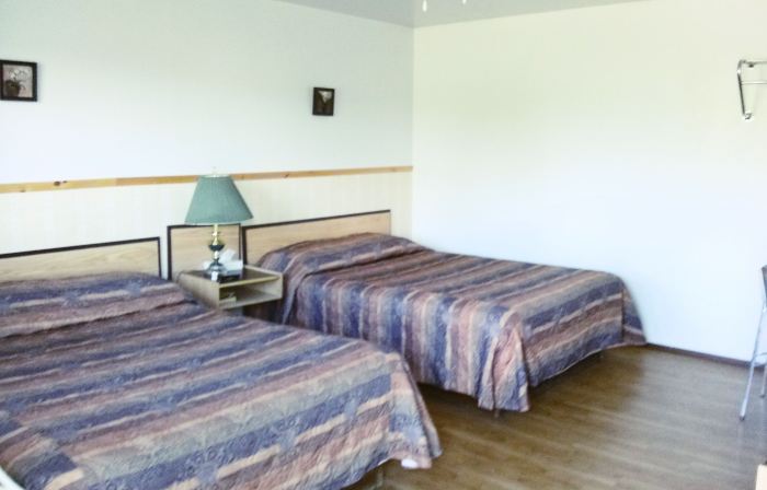 Moosomin Motel