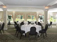 Atkinson Resort & Country Club Hotels in Atkinson