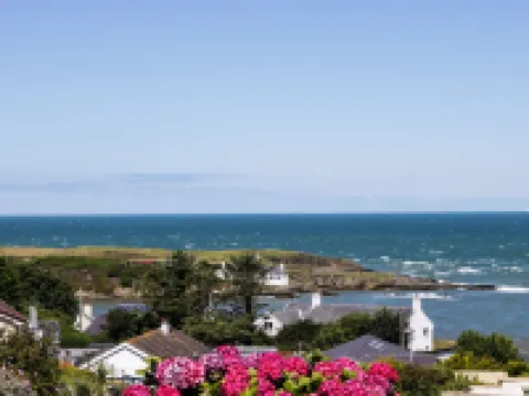 Bay Lodge Hotels in Amlwch