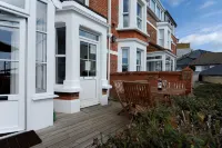 2 Cobb View - Apartments