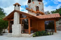 Zidada Hotel and Chalets Hotels in Bernal