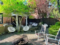 Wm. Farmer and Sons Hotels in Hudson