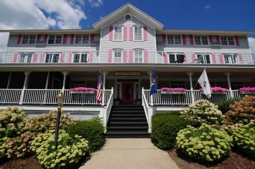 Harbor House Inn - Balkon