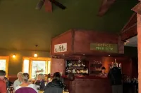 The Perch Resort - Baarit